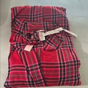 NWT Victoria's Secret Red and Black Plaid Pajamas